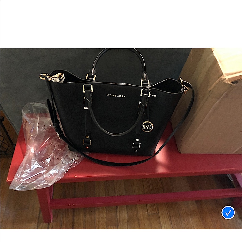 Michael Kors black crossbody purse - LARGE